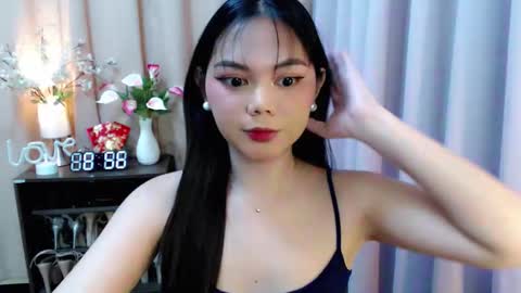 Snapshot of yourangelictransgirl chatting on 2, 10, 2025 Hi its me Yna online show from 2, 10, 2025