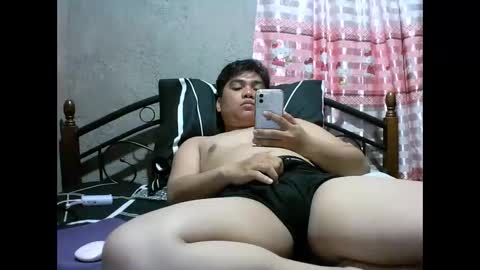 Snapshot of yourasian_lover29 chatting on 28, 5, 2026 yourasian_lover29 online show from 28, 5, 2026
