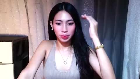 Snapshot of yourdreamgirlgwen chatting on 28, 6, 2026 GWENI online show from 28, 6, 2026