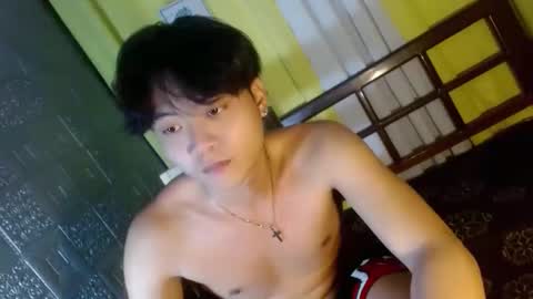 Snapshot of youre_naughtyboy chatting on 3, 11, 2025 NaughtyBoy online show from 3, 11, 2025