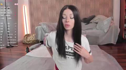 Mary online show from 9, 10, 2025