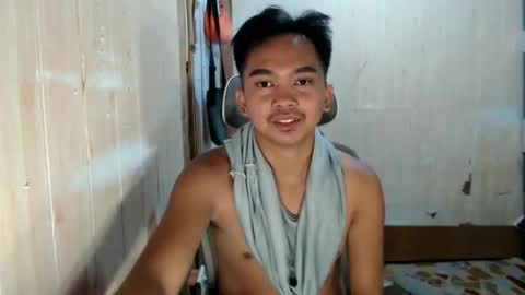 Snapshot of yourfantasyboyjr chatting on 3, 6, 2026 i am your dream boy JR online show from 3, 6, 2026