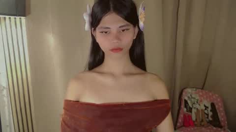 Vivian online show from 9, 4, 2026