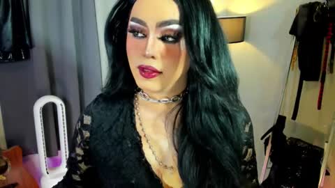  not into STINGY and CHEAP people online show from 10, 11, 2025