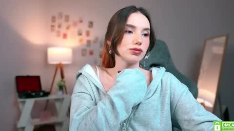 Chloe online show from 16, 9, 2025