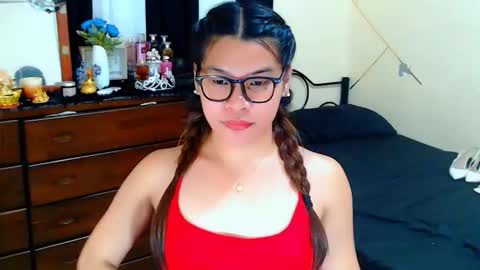 Snapshot of yourgoddesscruella chatting on 19, 3, 2026 yourgoddesscruella online show from 19, 3, 2026