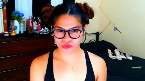 Snapshot of yourgoddesscruella chatting on 22, 3, 2026 yourgoddesscruella online show from 22, 3, 2026