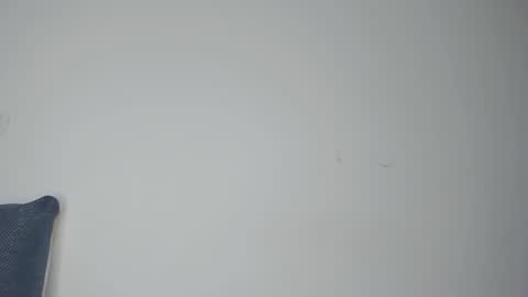 yourhotangel02 online show from 8, 10, 2025