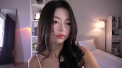 yourlittlesunrise_ online show from 28, 6, 2026