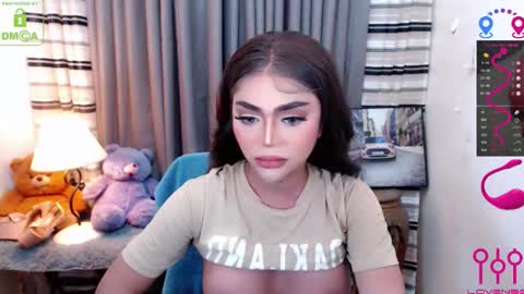Snapshot of yourloveable chatting on 16, 11, 2025 CHARLOTTE online show from 16, 11, 2025