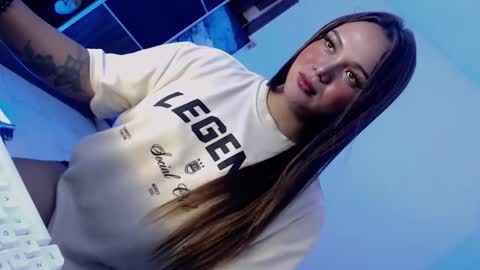 PEARL online show from 8, 11, 2025