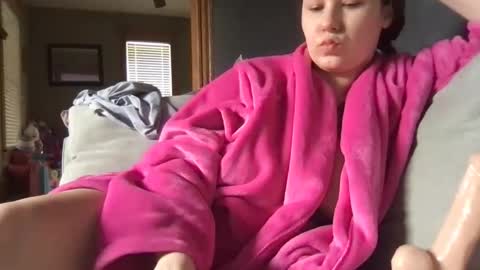 yournewbigmama online show from 19, 2, 2025