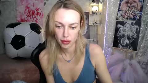 Snapshot of yournickyadamidi chatting on 1, 7, 2026 Nicky online show from 1, 7, 2026