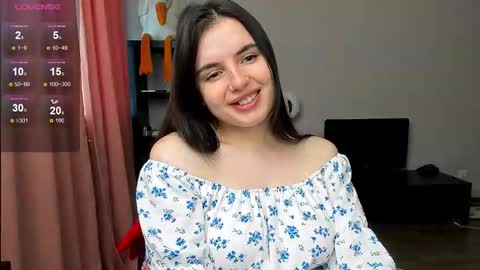 Snapshot of yourraccoon chatting on 17, 10, 2025 Jenny online show from 17, 10, 2025