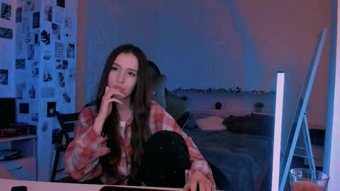 Eva online show from 8, 10, 2025