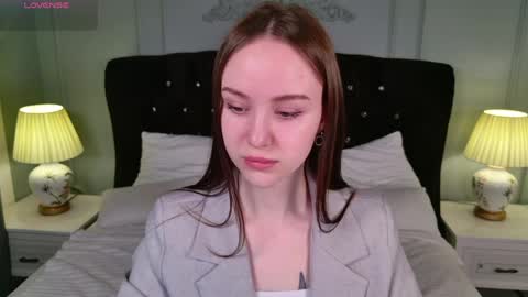 yours fetish mary online show from 10, 4, 2026