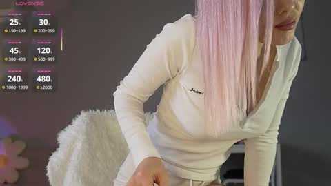 Luminous Luna online show from 15, 3, 2026