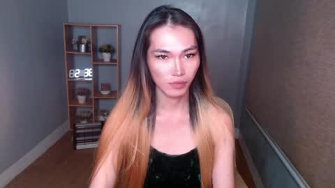    online show from 10, 12, 2024