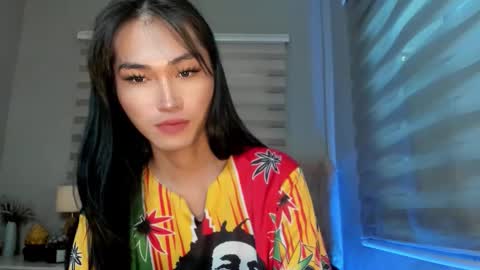    online show from 10, 9, 2025