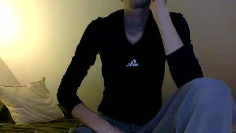 Snapshot of yoursexymat3 chatting on 21, 2, 2025 Yoursexymat3 online show from 21, 2, 2025