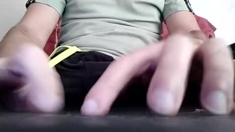 Mark online show from 20, 10, 2025