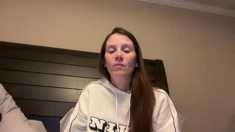 Snapshot of yourstrulylivy chatting on 27, 12, 2024 yourstrulylivy online show from 27, 12, 2024