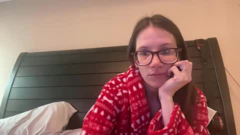 Snapshot of yourstrulylivy chatting on 10, 2, 2025 yourstrulylivy online show from 10, 2, 2025