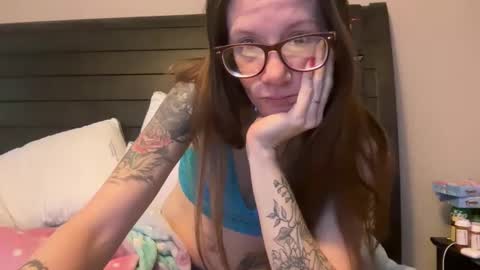 Snapshot of yourstrulylivy chatting on 17, 2, 2025 yourstrulylivy online show from 17, 2, 2025