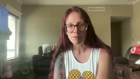 Snapshot of yourstrulylivy chatting on 16, 9, 2025 yourstrulylivy online show from 16, 9, 2025
