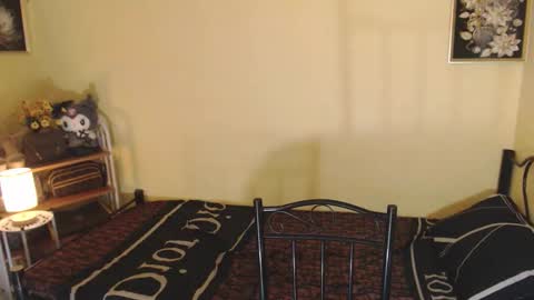 YourDreamgirl  online show from 9, 9, 2025