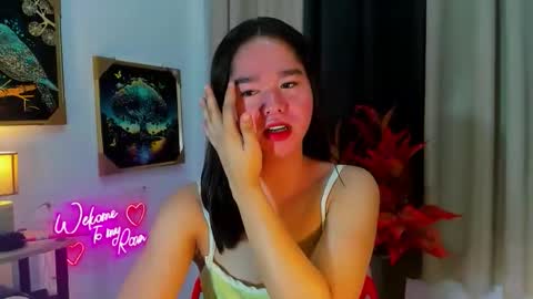 yourtinybunny online show from 6, 11, 2025