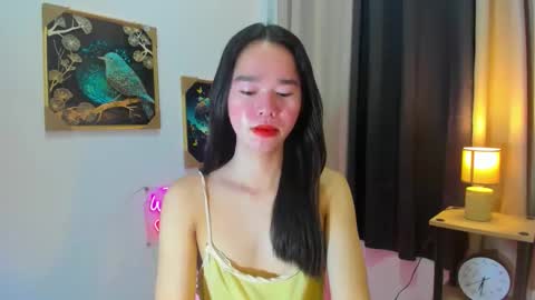 yourtinybunny online show from 18, 4, 2026