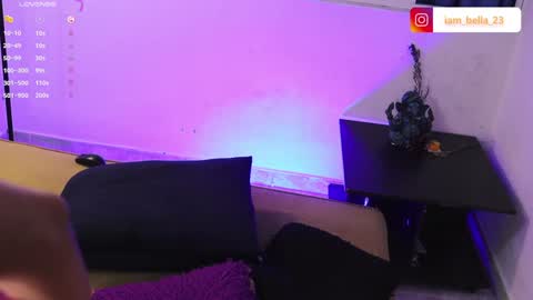 Bella- Independert Model online show from 3, 1, 2025