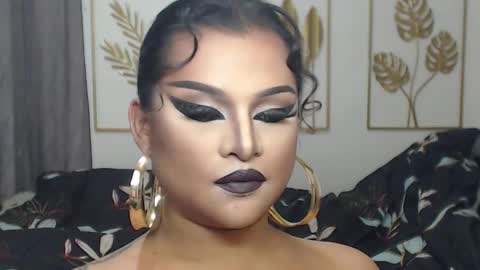 Snapshot of yourtrannyqueenxxx chatting on 27, 2, 2026 Anastacia Grey online show from 27, 2, 2026