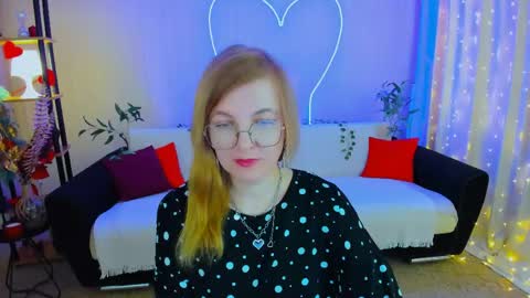 Snapshot of youruniverser chatting on 6, 5, 2026 Alice online show from 6, 5, 2026