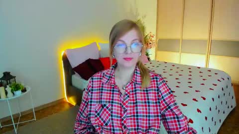 Snapshot of youruniverser chatting on 13, 5, 2026 Alice online show from 13, 5, 2026
