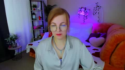 Snapshot of youruniverser chatting on 4, 6, 2026 Alice online show from 4, 6, 2026