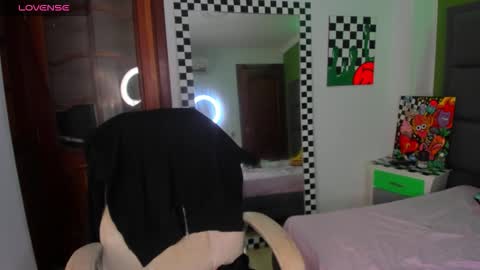 Snapshot of yourvirtualgirlfriennd chatting on 26, 3, 2026 GI online show from 26, 3, 2026