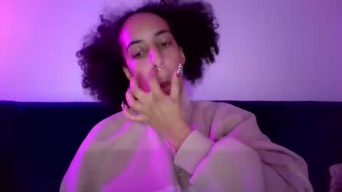 elizabeth  ju   online show from 11, 12, 2024