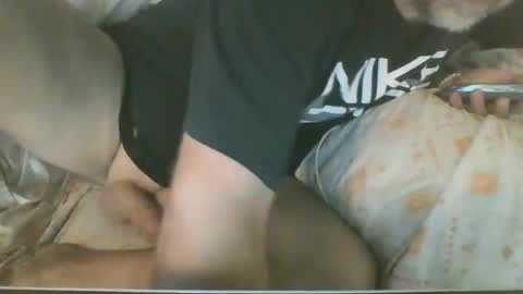 Yoyozee online show from 4, 12, 2024