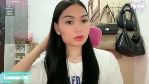 yrdrmgrl_jennie26 online show from 7, 4, 2026