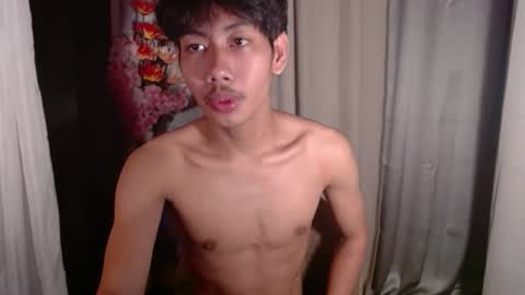 Snapshot of yrodnx chatting on 8, 2, 2026 rode online show from 8, 2, 2026