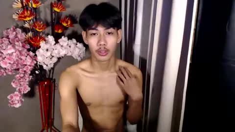 Snapshot of yrodnx chatting on 27, 2, 2026 rode online show from 27, 2, 2026