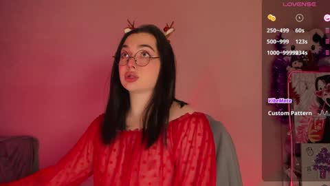 Snapshot of ysabell_viveris chatting on 16, 12, 2024 Ysabell online show from 16, 12, 2024