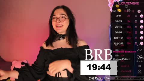 Snapshot of ysabell_viveris chatting on 17, 12, 2024 Ysabell online show from 17, 12, 2024