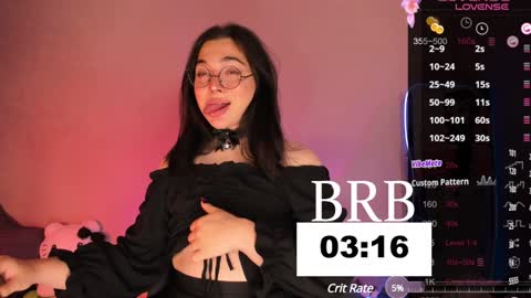 Snapshot of ysabell_viveris chatting on 5, 1, 2025 Ysabell online show from 5, 1, 2025