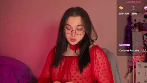 Snapshot of ysabell_viveris chatting on 8, 1, 2025 Ysabell online show from 8, 1, 2025