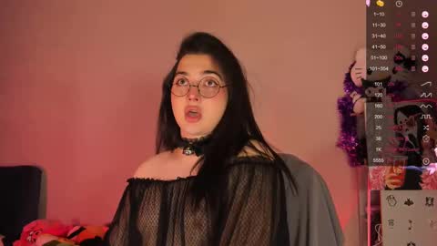 Snapshot of ysabell_viveris chatting on 14, 2, 2025 Ysabell online show from 14, 2, 2025