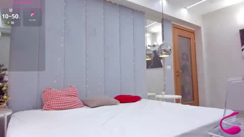 Crazy P online show from 28, 2, 2025