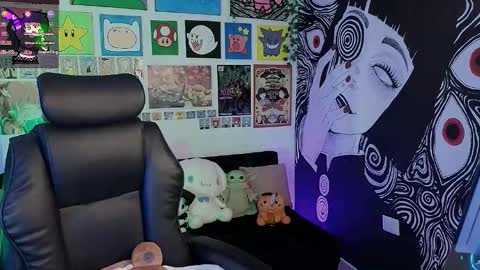 Snapshot of yuhwa chatting on 7, 11, 2025 rawr Anne Independent model online show from 7, 11, 2025